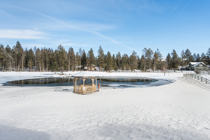 More Photos Of 1845 Hodgson Rd, Whitefish Hotel For Sale