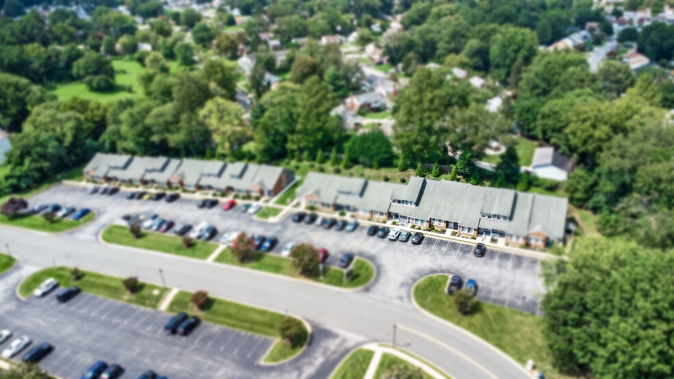 More Photos Of 5201-5215 W Woodmill Dr, Wilmington Medical For Sale