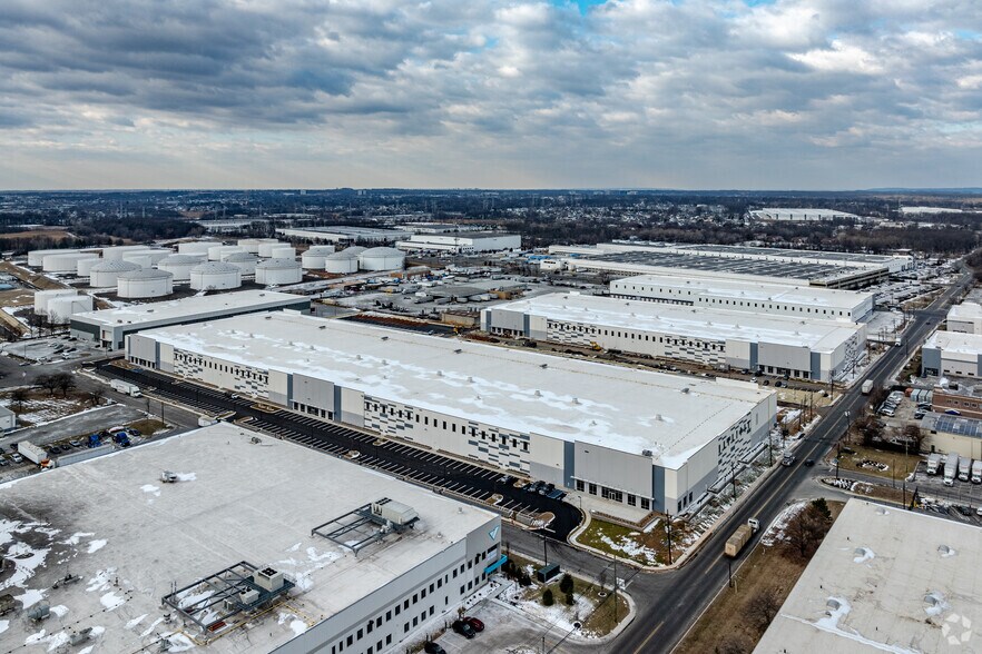 More Photos Of 650 Federal Blvd, Carteret Unknown For Lease