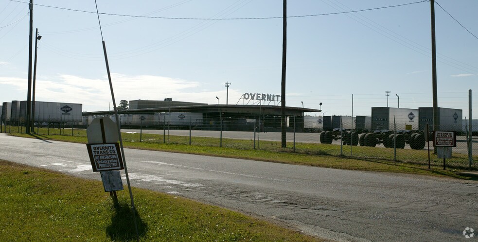 More Photos Of 5401 Midlothian Tpke, Richmond Truck Terminal For Lease