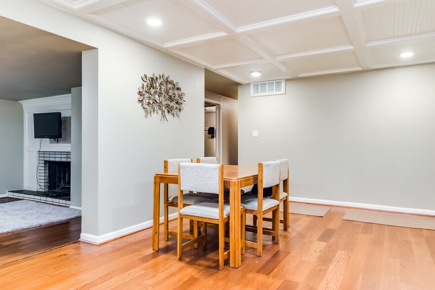 More Photos Of 40444 Bush Rd, Avondale Specialty For Sale