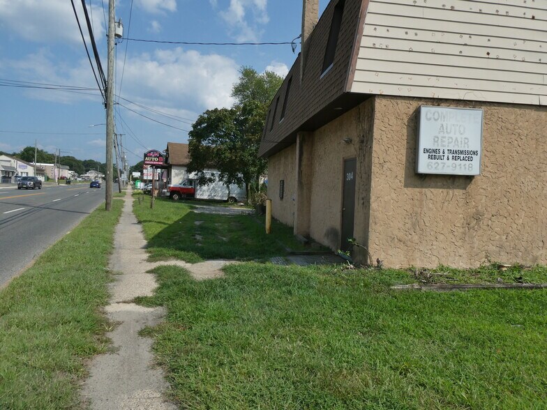 More Photos Of 304 White Horse Pike, Clementon General Retail For Sale