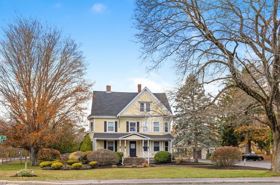 More Photos Of 70 Main St, Lynnfield Daycare Center For Sale