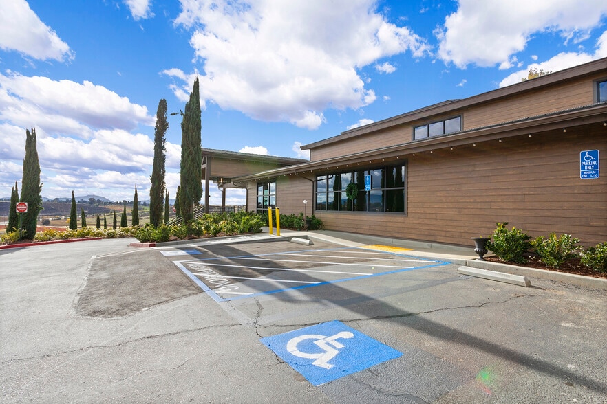 More Photos Of 40620 Calle Contento, Temecula Winery Vineyard For Sale