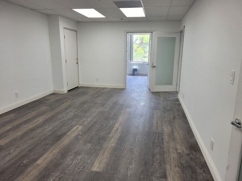 More Photos Of 13353 Alondra Blvd, Santa Fe Springs Office For Lease