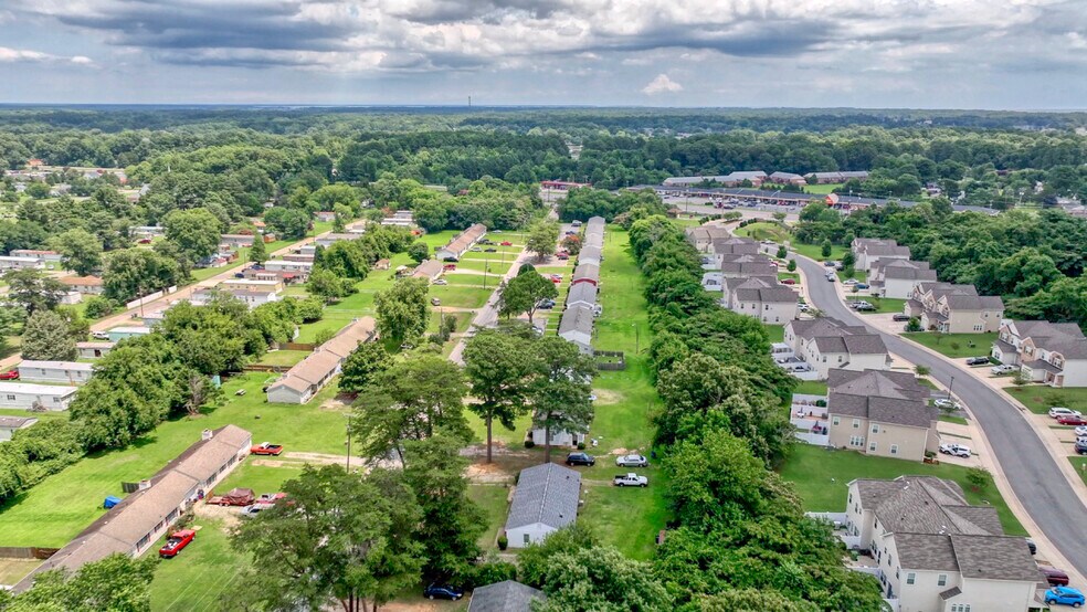 More Photos Of 7626 Bellehaven Dr, Gloucester Point Apartments For Sale