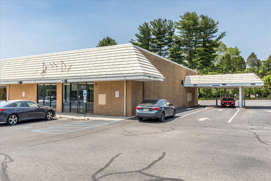 Primary Photo Of 431 Route 513, Califon Supermarket For Lease