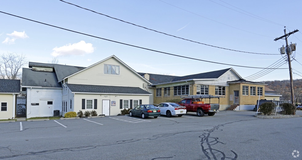 More Photos Of 51 US 206, Augusta Light Manufacturing For Lease