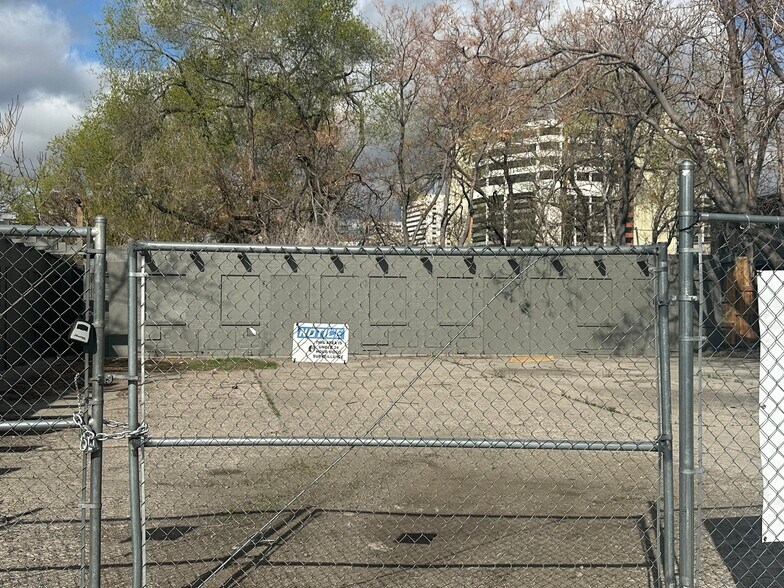 More Photos Of 75 High St, Reno Land For Lease