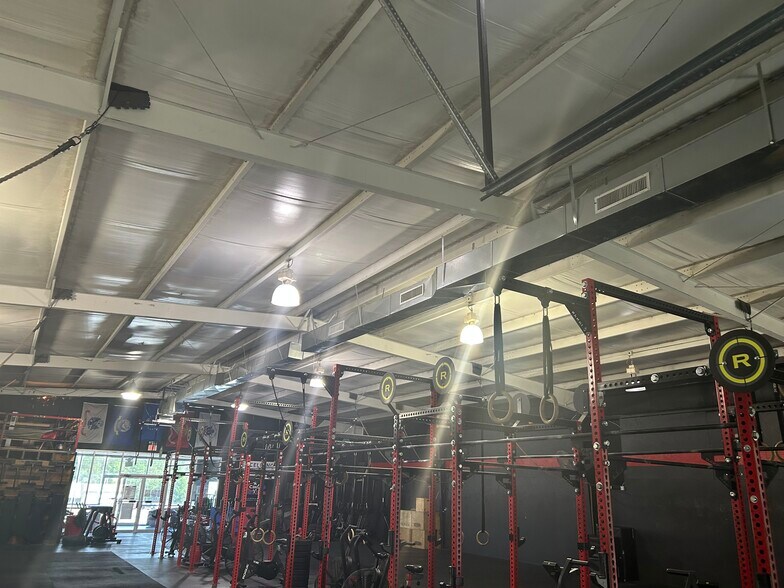 More Photos Of 5535 US-431, Brownsboro Industrial For Lease