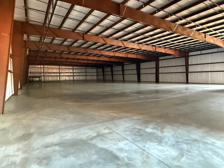 More Photos Of 506 Entrepreneur Ct, Greer Unknown For Lease
