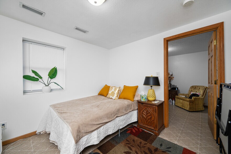 More Photos Of 222 6th St, Buffalo Apartments For Sale