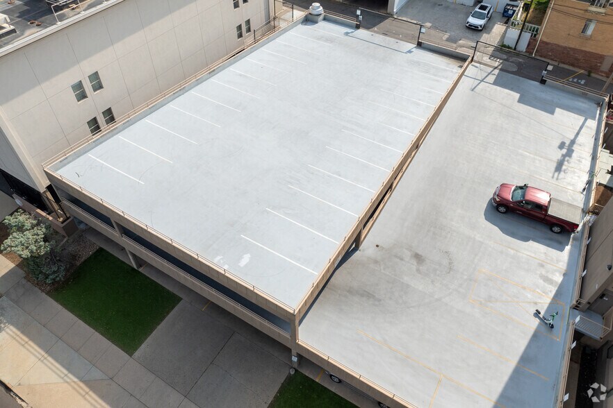 More Photos Of 800 N Grant St, Denver Office For Sale