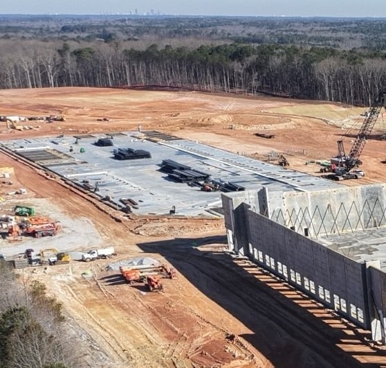 More Photos Of Greenway Commerce Center, Tyrone Unknown For Lease