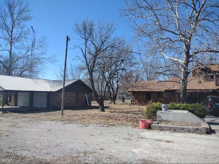 More Photos Of 10982 Ada Ln, Marietta Office For Sale