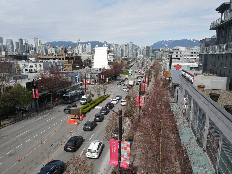 More Photos Of 2323-2325 Cambie St, Vancouver Storefront For Lease