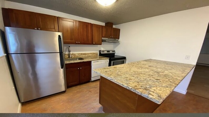More Photos Of 2230 NE 15th Ave, Portland Apartments For Sale
