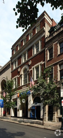 More Photos Of 1511 Walnut St, Philadelphia Office For Lease