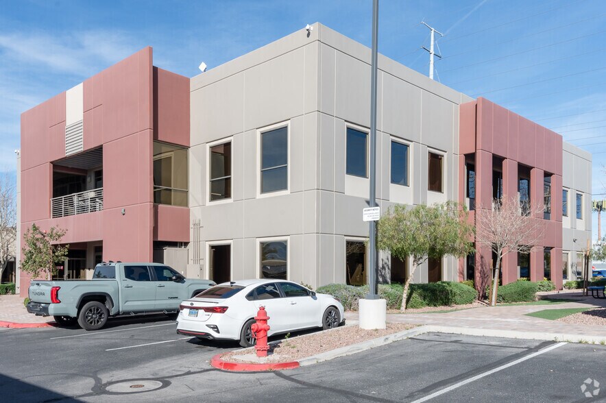 More Photos Of 5955 Edmond St, Las Vegas Office For Sale
