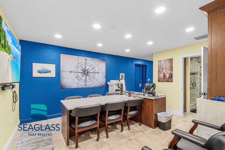 More Photos Of 3890 Veronica S Shoemaker Blvd, Fort Myers Warehouse For Sale