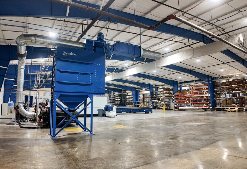 More Photos Of 100 Quality Park Dr, Beresford Manufacturing For Sale