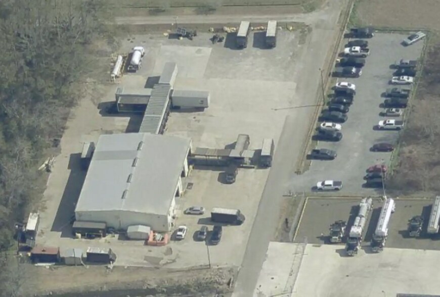 More Photos Of 157 Country Ln, Opelousas Industrial For Sale