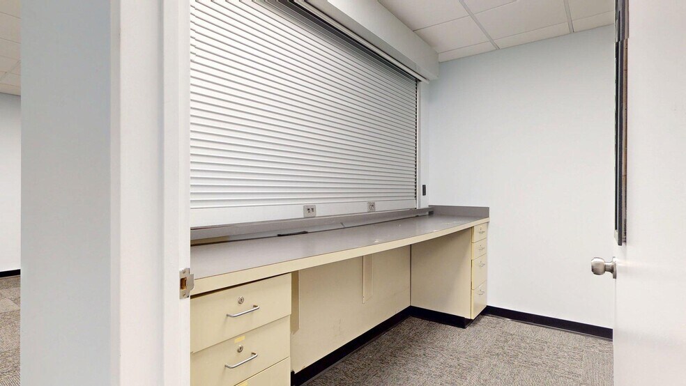 More Photos Of 3900 Leeds Ave, North Charleston Medical For Lease