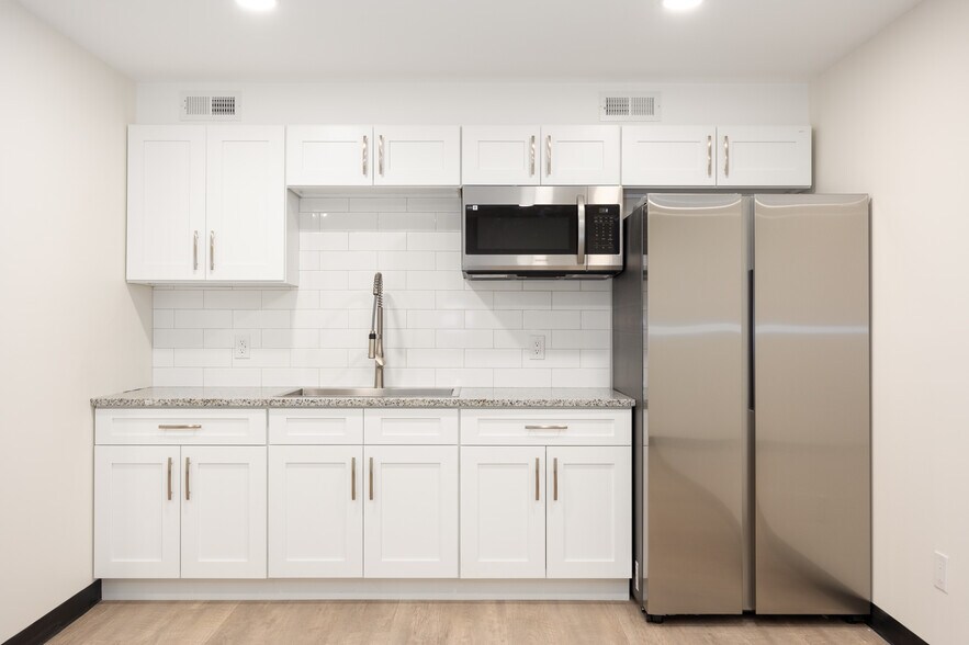 More Photos Of 1091 Stimmel Rd, Columbus Manufacturing For Lease