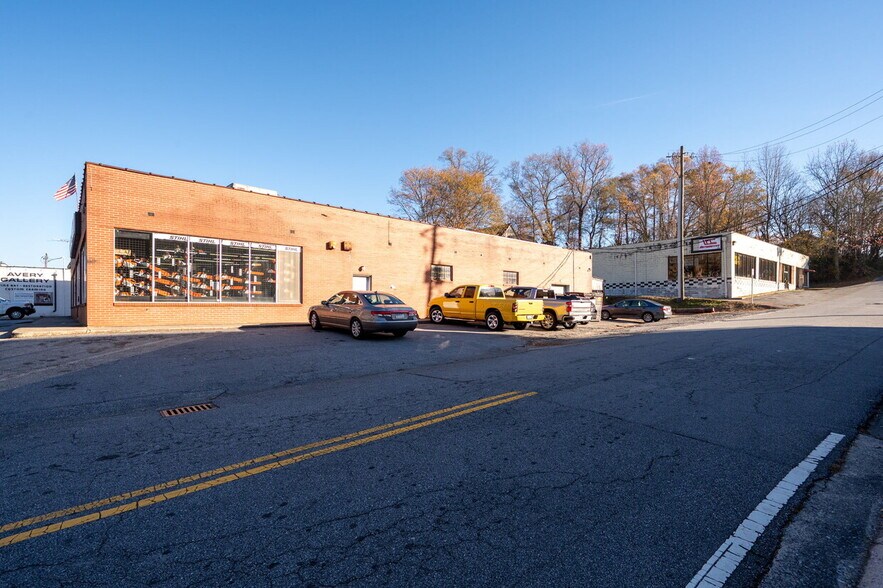 More Photos Of , Marietta Unknown For Sale