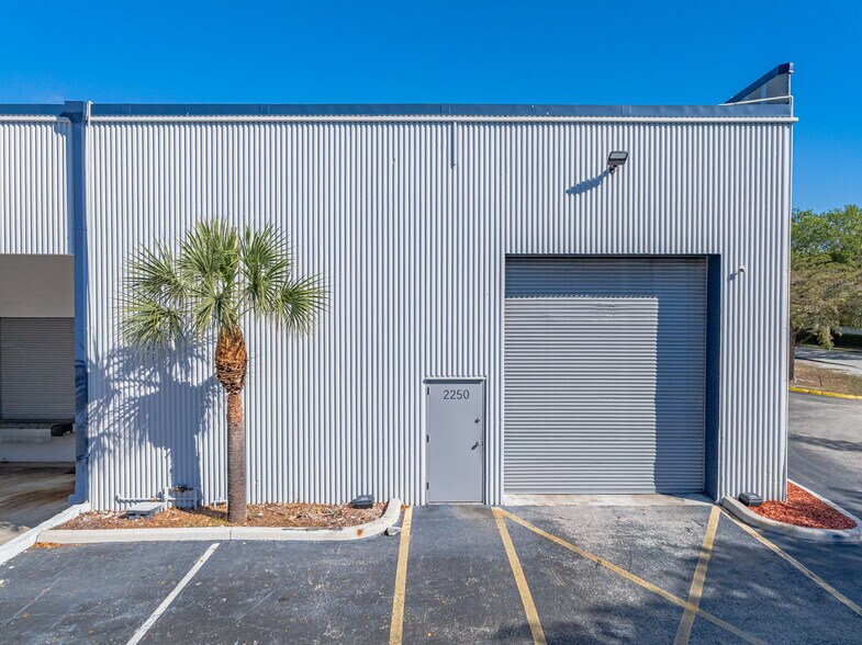 More Photos Of 2201 Nw 30th Pl, Pompano Beach Unknown For Lease