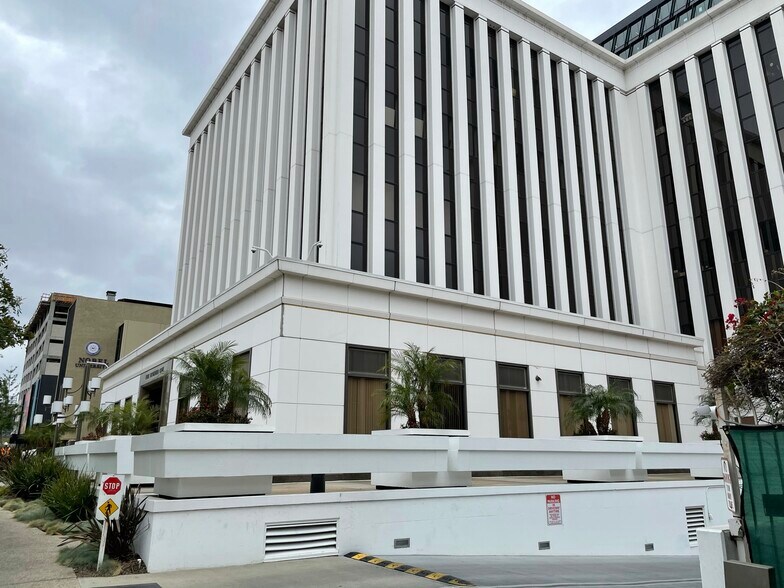 More Photos Of 501 Shatto Pl, Los Angeles Office For Lease