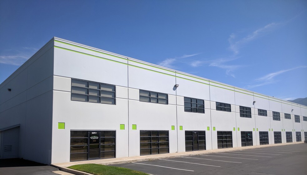 More Photos Of 695 N 900 W, Kaysville Warehouse For Lease