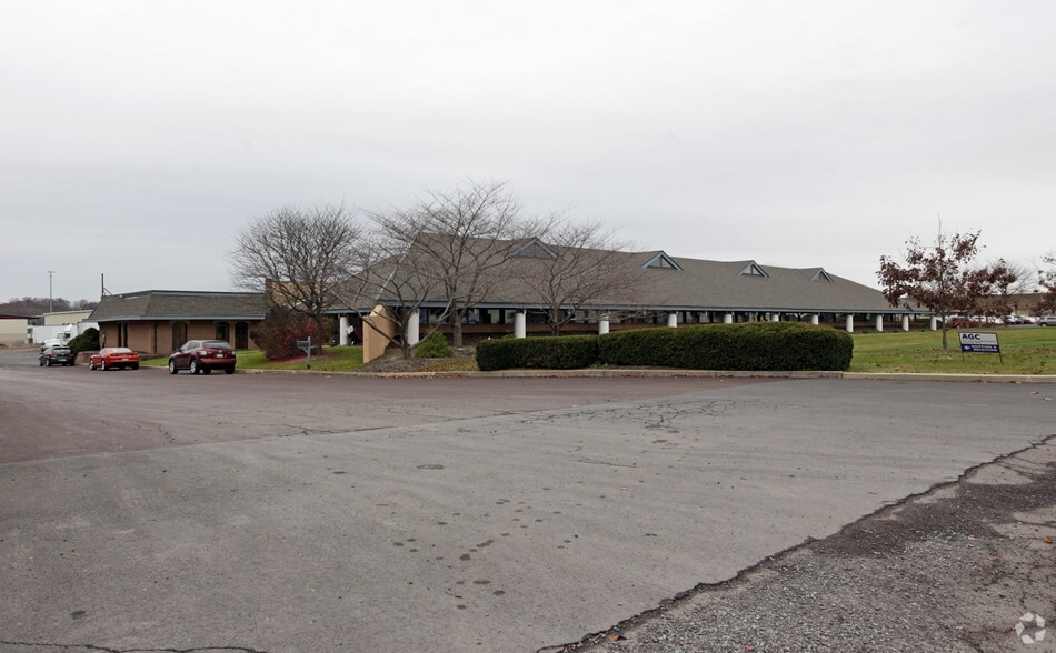 More Photos Of 472 California Rd, Quakertown Manufacturing For Lease
