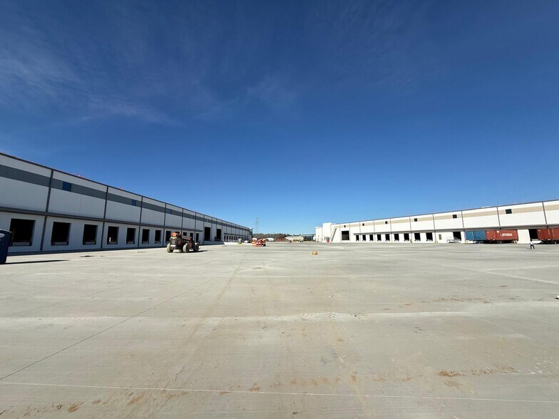 Primary Photo Of 115 Parkway Dr, Rincon Unknown For Lease