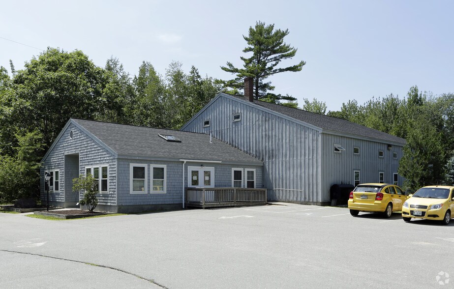 More Photos Of 485 Commercial St, Rockport Office For Sale