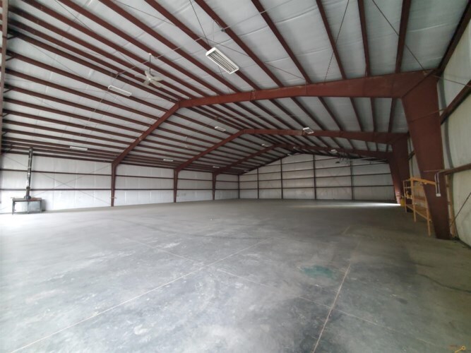 More Photos Of 27592 N 79 Hwy, Hot Springs Warehouse For Sale