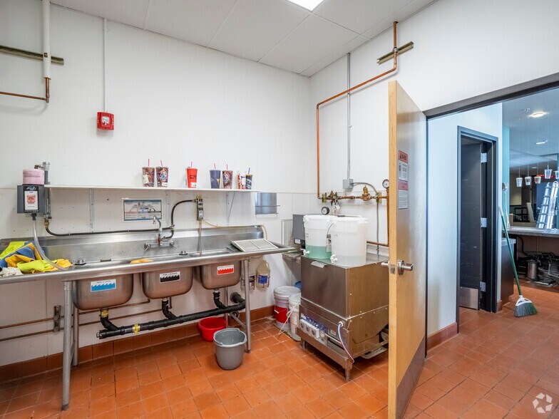 More Photos Of 10117 W Sunset Hwy, Spokane Movie Theatre For Sale