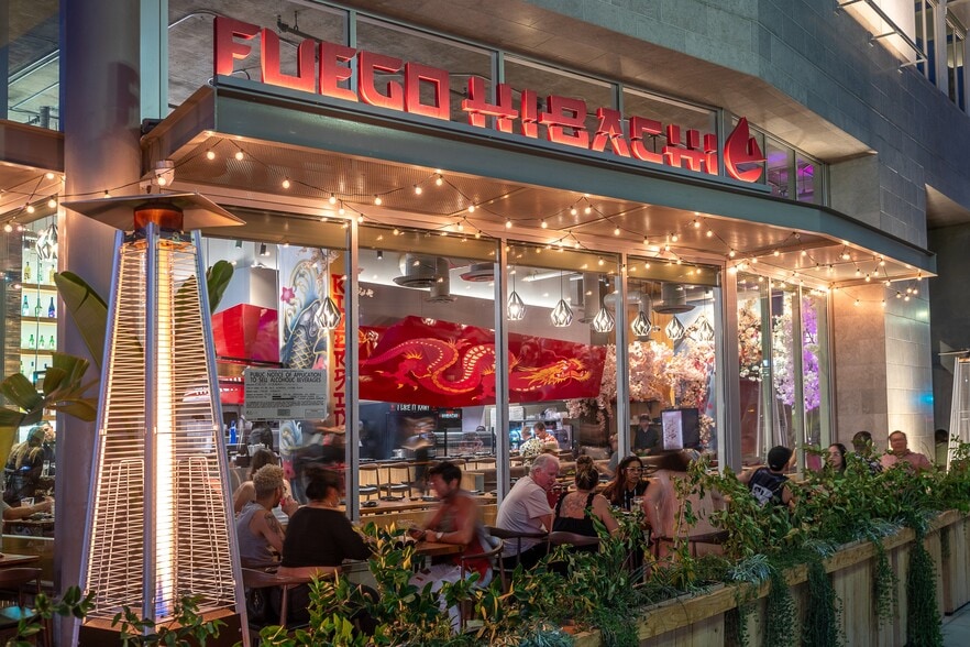 More Photos Of 3750 Main St, Riverside Apartments For Lease