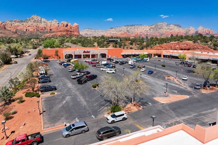 More Photos Of 160 Coffee Pot Dr, Sedona Unknown For Lease