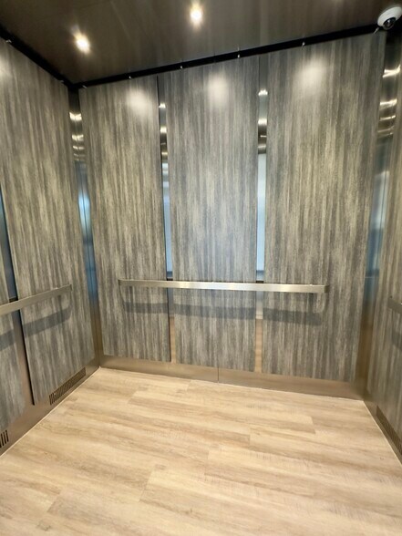 More Photos Of 11520 Davis Dr, Alpharetta Office For Lease