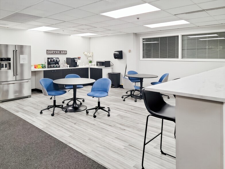 More Photos Of 120 Bishops Way, Brookfield Coworking Space