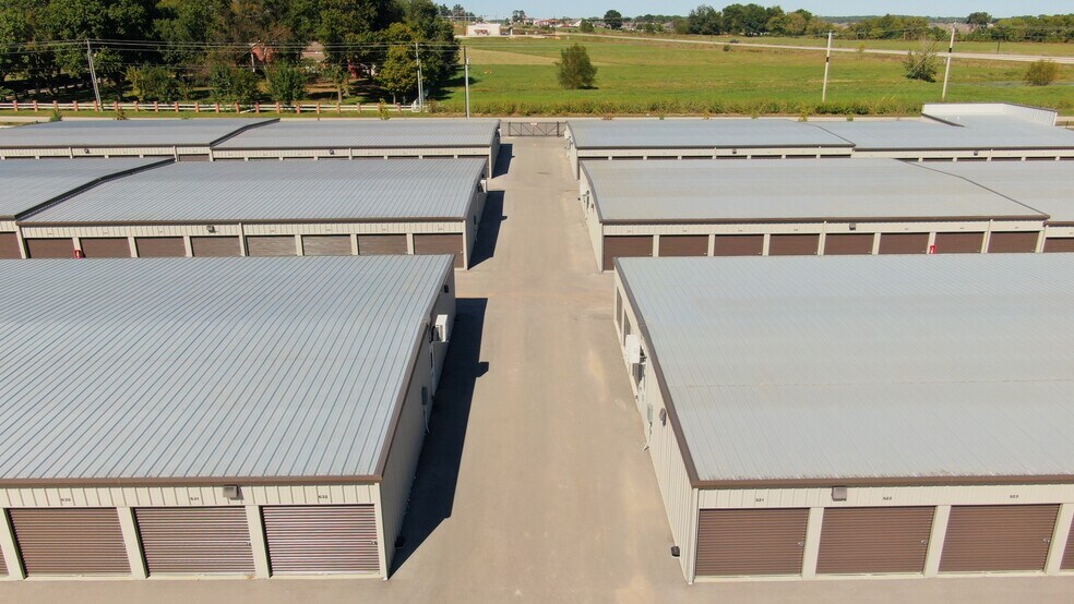 More Photos Of , Prairie Grove Specialty For Sale