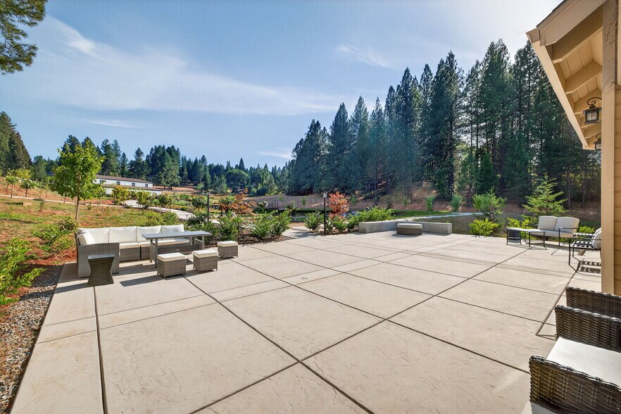 More Photos Of 2780 Barkley Rd, Camino Specialty For Sale