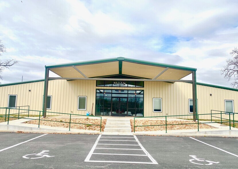 Primary Photo Of 2412 County Lane 175, Carthage Industrial For Sale