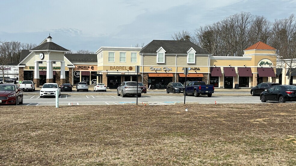 More Photos Of 11738 Rousby Hall Rd, Lusby General Retail For Sale