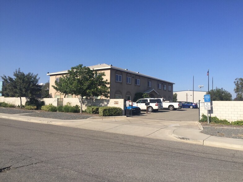 More Photos Of 8375 S Almeria Ave, Fontana Contractor Storage Yard For Lease