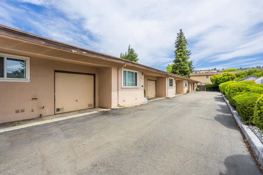 More Photos Of 16118-16152 Mateo St, San Leandro Apartments For Sale