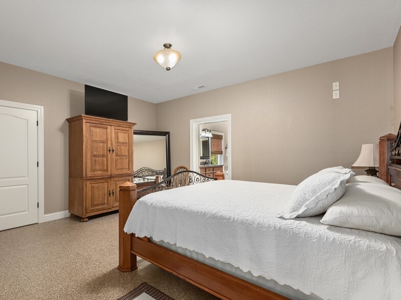 More Photos Of 355 Johnson Dr, Canton Specialty For Sale