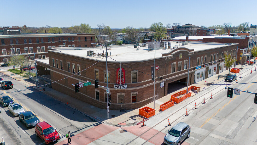 Primary Photo Of 3901-3911 Main St, Kansas City Loft Creative Space For Lease