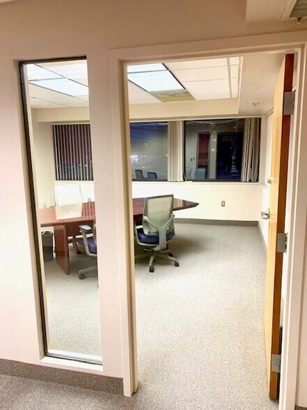 More Photos Of 495 Old Connecticut Path, Framingham Office For Sale